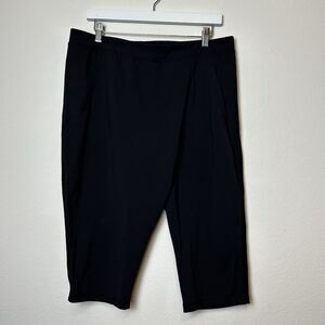 Lululemon Pants Women’s 10 Black Retreat Yogi Crop Wrap Front Mesh Athleisure